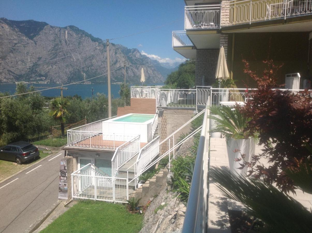 Villa Arianna Panoramic Apartments Malcesine Exterior foto